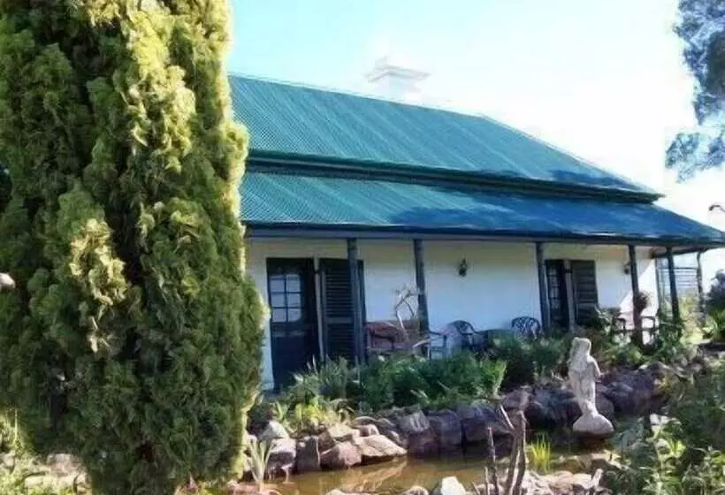 Aamiaismajoitus (B&B) Lochinvar House