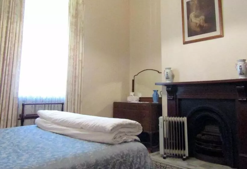 Aamiaismajoitus (B&B) Lochinvar House