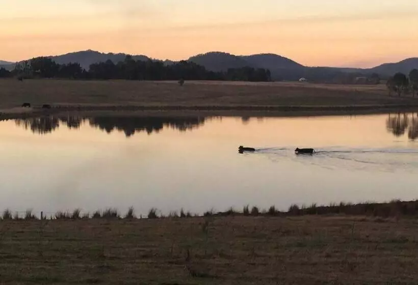 Aamiaismajoitus (B&B) Lochinvar House