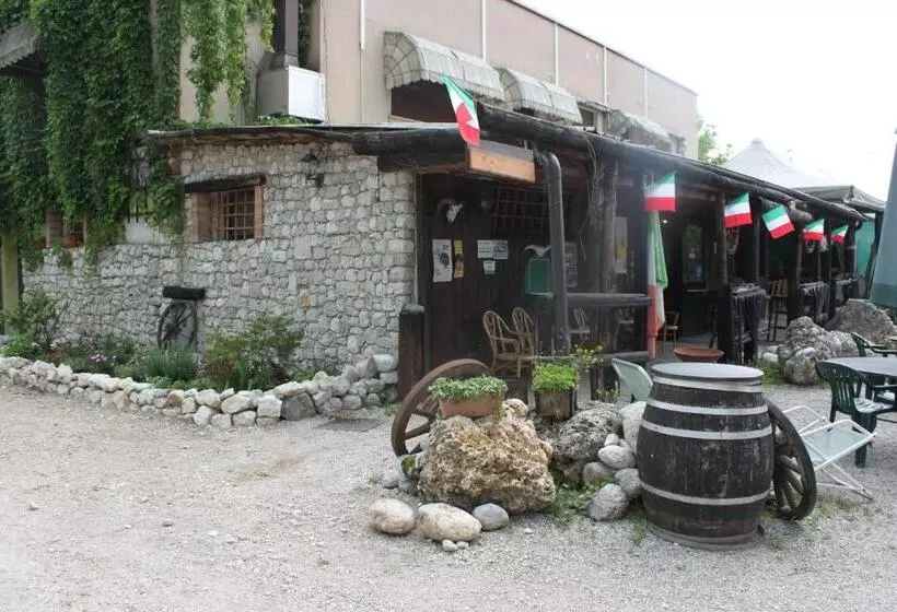 ホテル Agriturismo Al Ranch