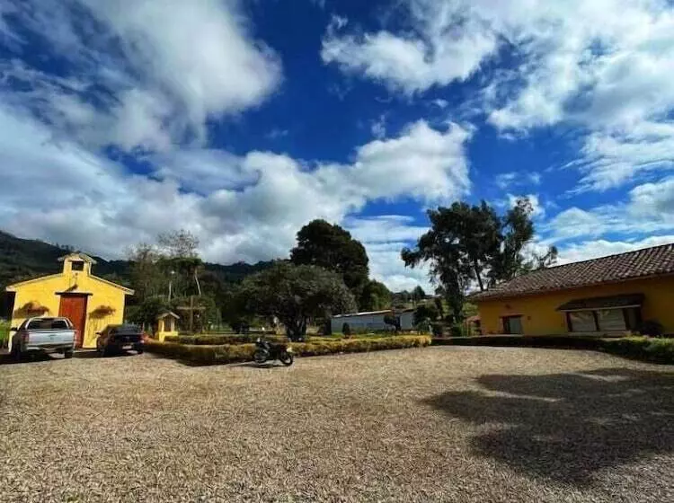 Hotelli Campestre Franchesca