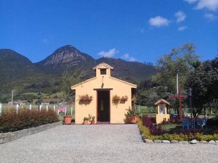 فندق Campestre Franchesca