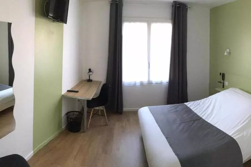 Hotelli Castel