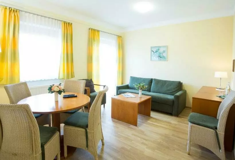 ホテル Gasthof Zur Post