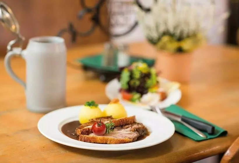 ホテル Gasthof Zur Post