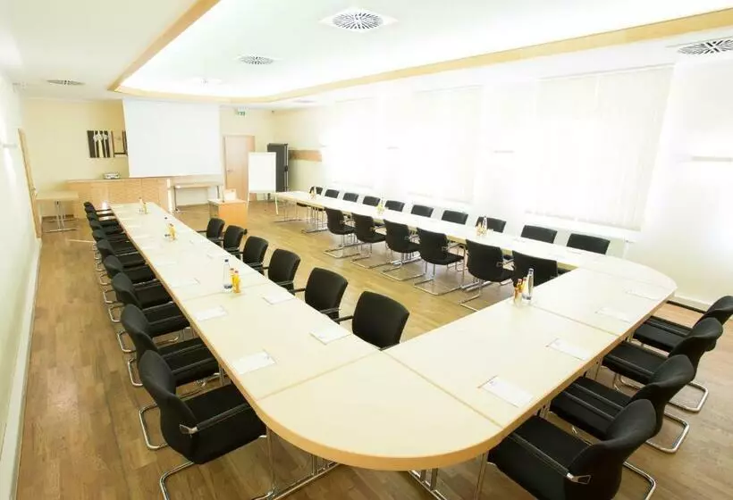 ホテル Gasthof Zur Post