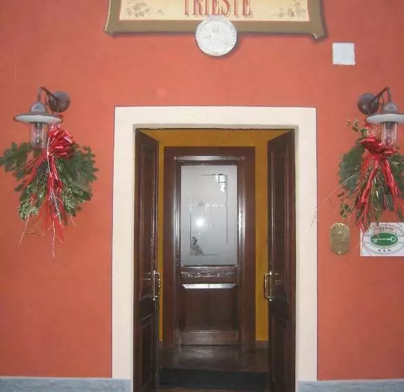 ホテル I Malpensanti Del Trieste