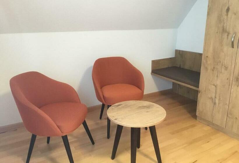 호텔 Landgasthof Kinzigstrand