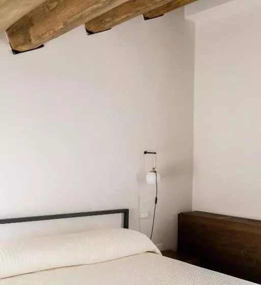 Hotelli Locanda Le Logge