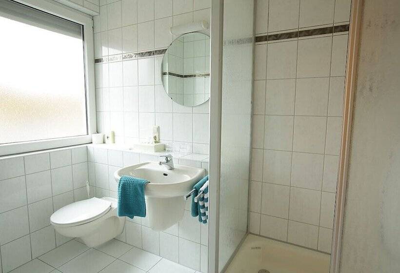 ホテル Restaurant Gasthof Adler