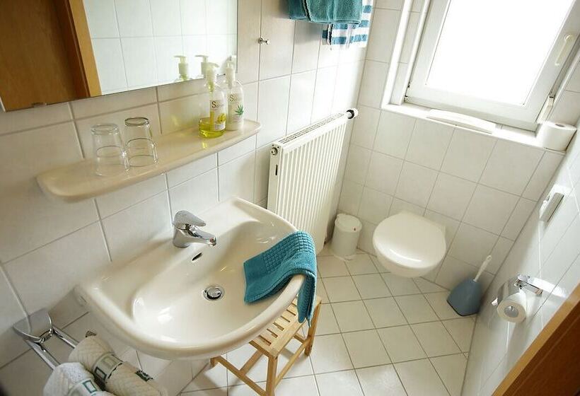 ホテル Restaurant Gasthof Adler