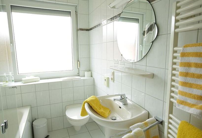 ホテル Restaurant Gasthof Adler