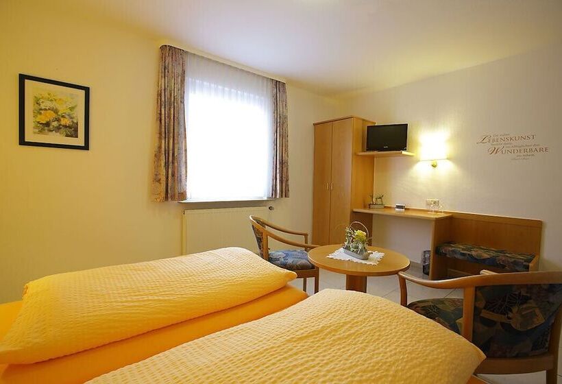 ホテル Restaurant Gasthof Adler