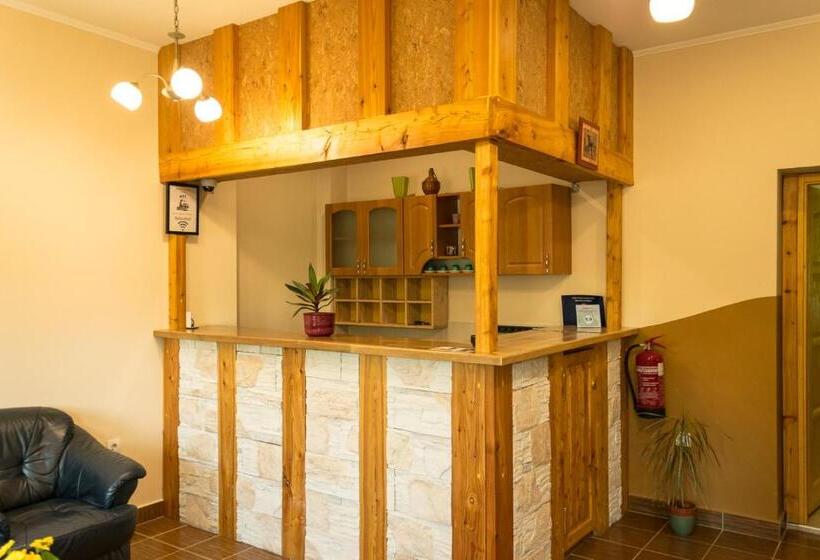 ペンション Bakterház Vendégház