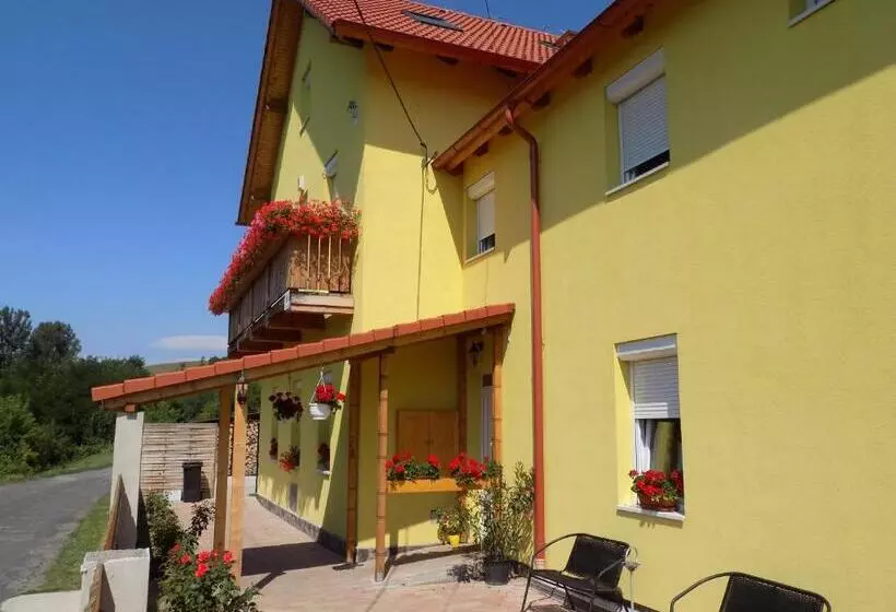 Majatalo Bakterház Vendégház