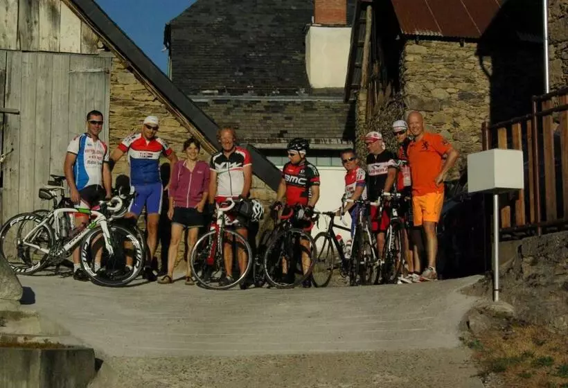 Majatalo Gite Auberge La Soulan   Gite De Montagne