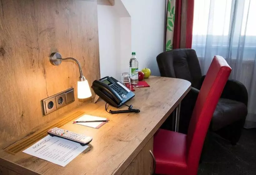 Majatalo Room'z Zimmeraufzeit