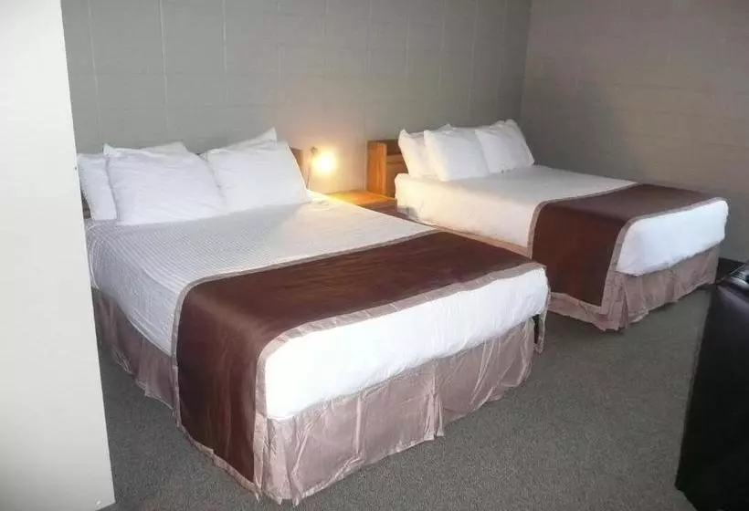 Sandstone Motel