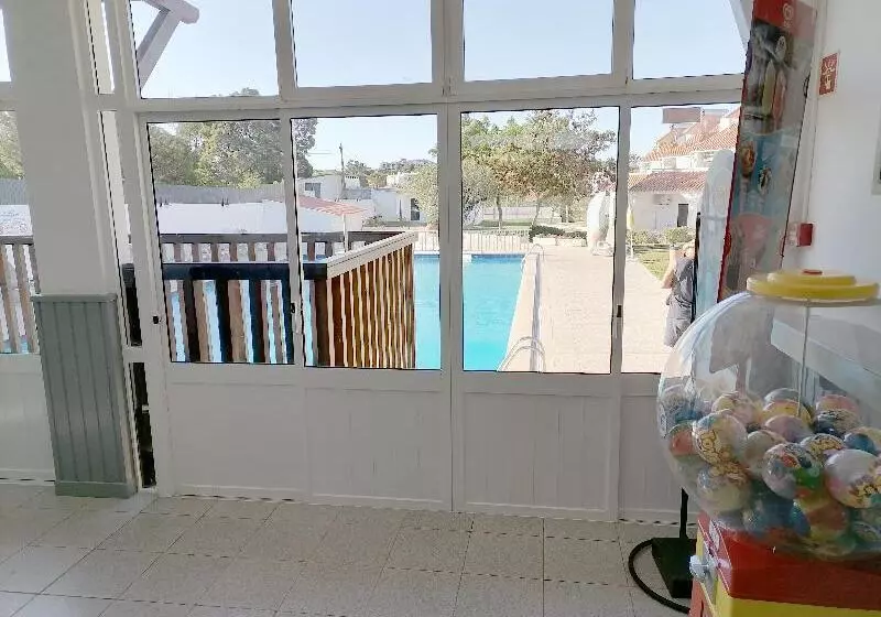 Apartamentos Vale De Carros By Portugalferias