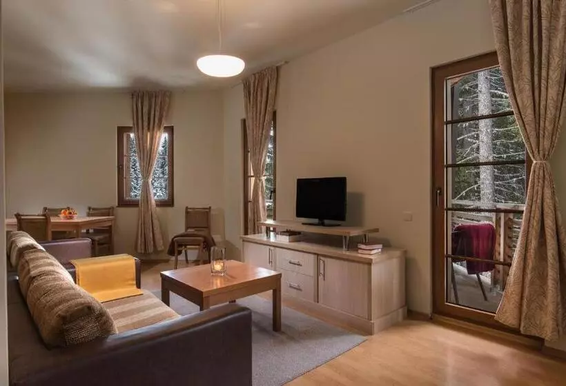 ホテル Apartments Malina