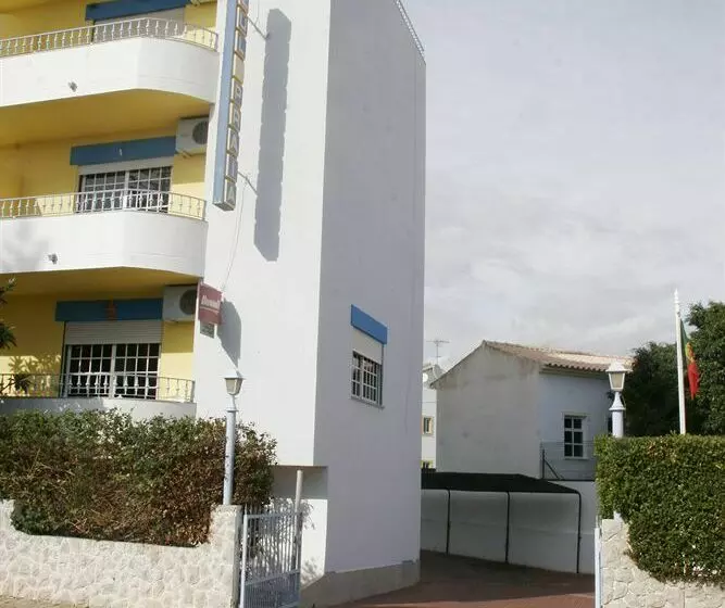 Отель Azul Praia