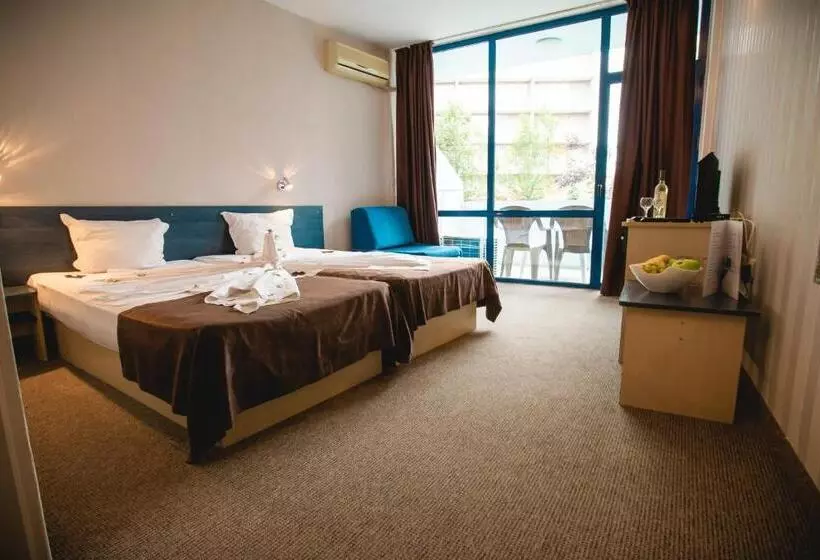 Bohemi Hotel All Inclusive And Free Parking