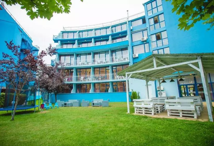 Bohemi Hotel All Inclusive And Free Parking