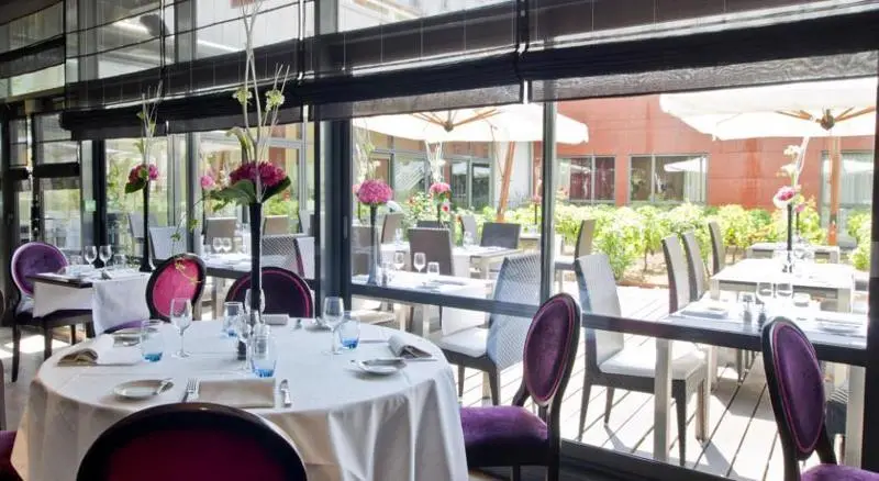 هتل Doubletree By Hilton Paris Boulogne