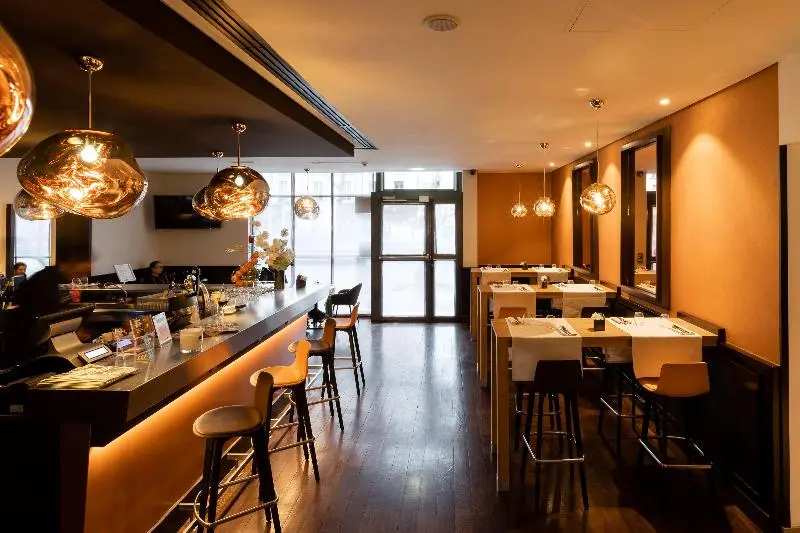 هتل Doubletree By Hilton Paris Boulogne