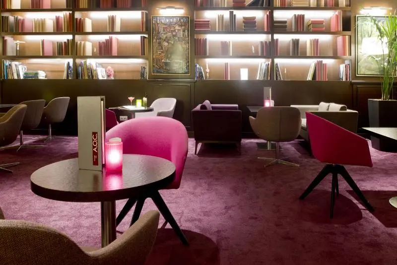 ホテル Doubletree By Hilton Paris Boulogne