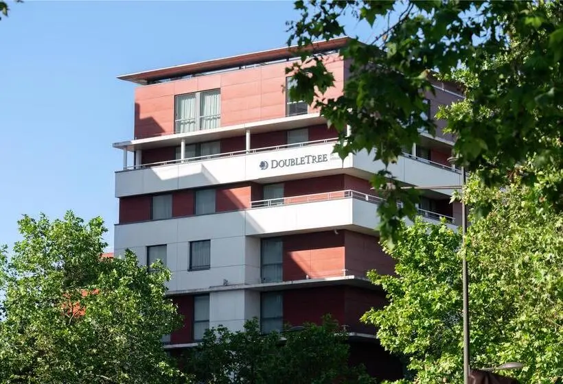 ホテル Doubletree By Hilton Paris Boulogne
