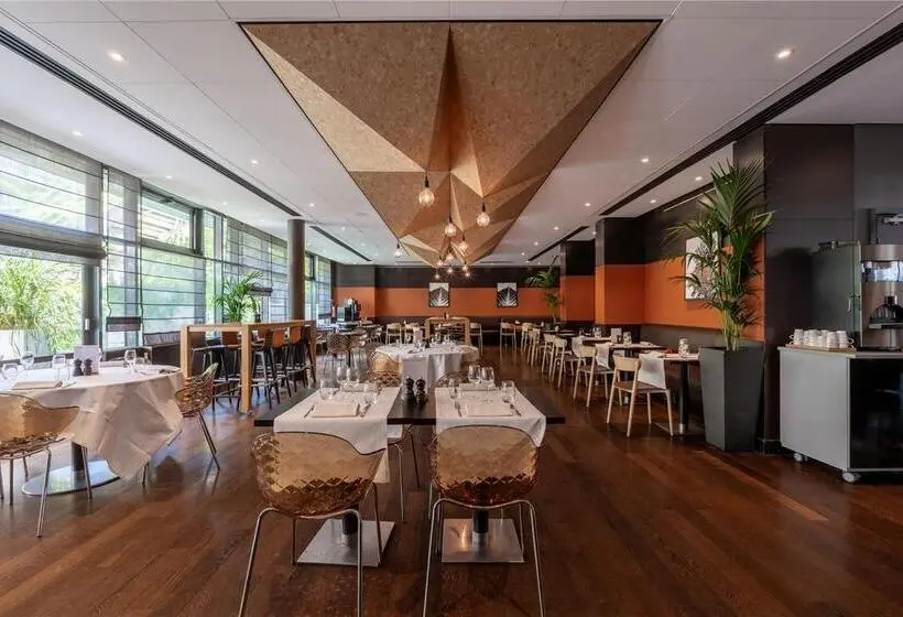 ホテル Doubletree By Hilton Paris Boulogne