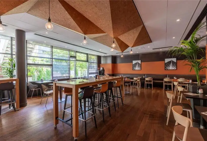 ホテル Doubletree By Hilton Paris Boulogne