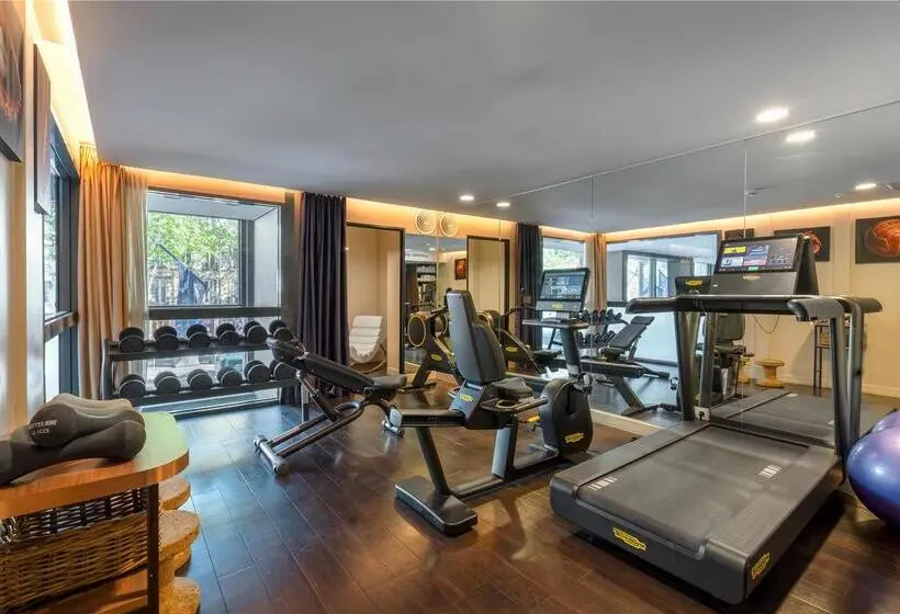 ホテル Doubletree By Hilton Paris Boulogne