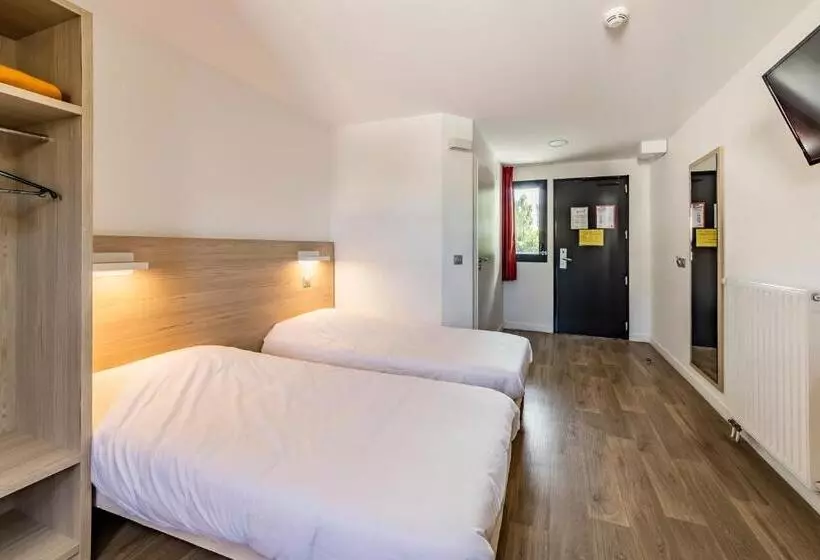 Отель Du Parc Chantepie