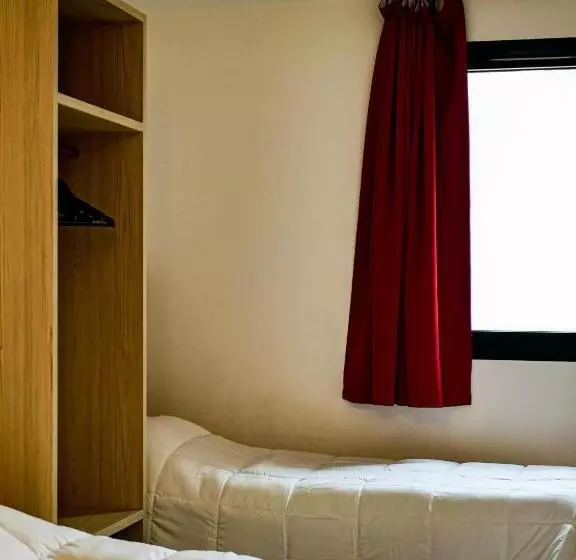 Отель Du Parc Chantepie