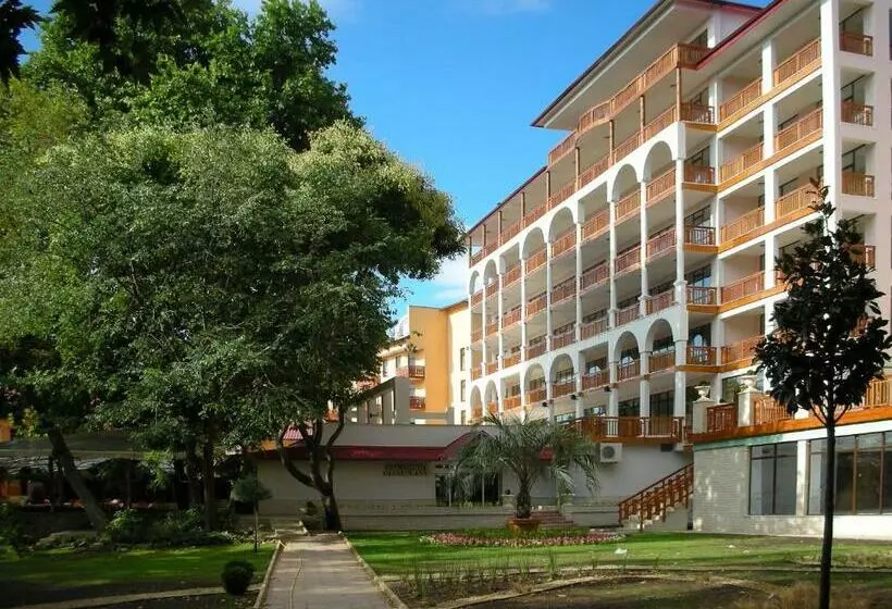 Estreya Residence Hotel And Spa
