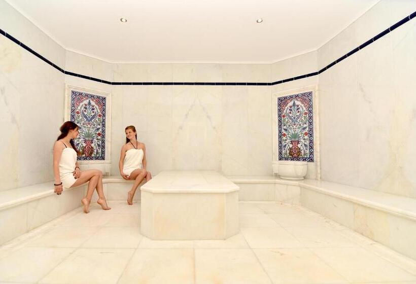 Estreya Residence Hotel And Spa