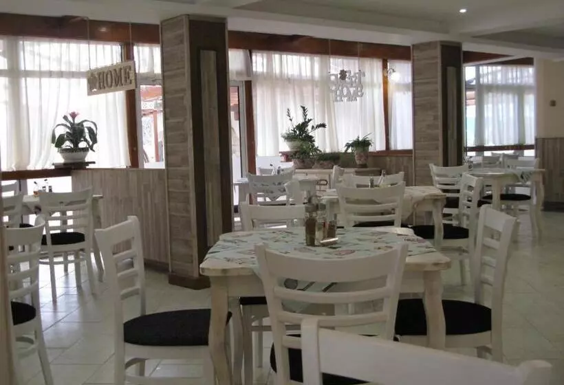 Estreya Residence Hotel And Spa