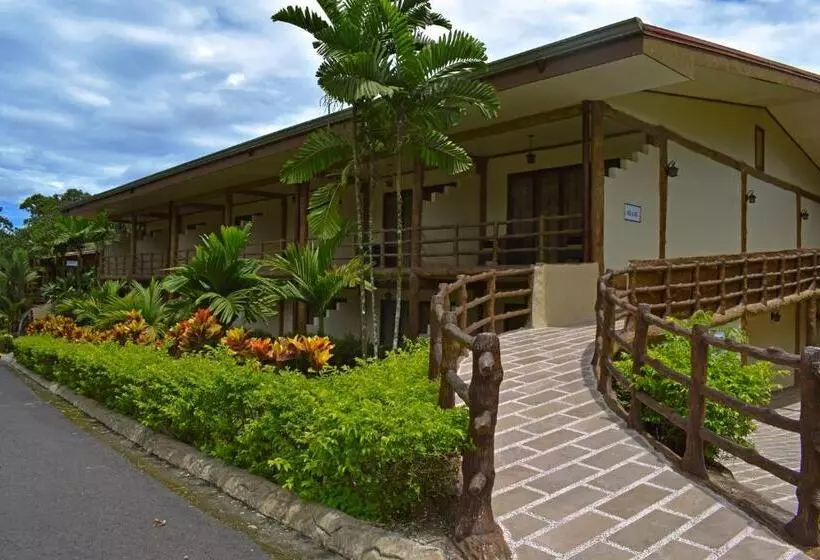 Отель Los Lagos Spa & Thermal Resort Experience