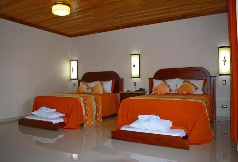 Отель Los Lagos Spa & Thermal Resort Experience