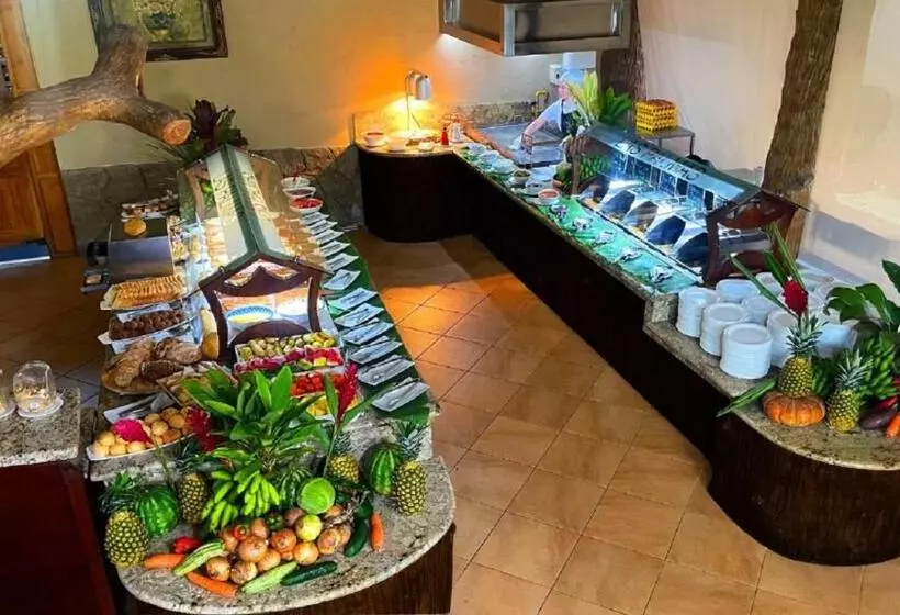 Отель Los Lagos Spa & Thermal Resort Experience