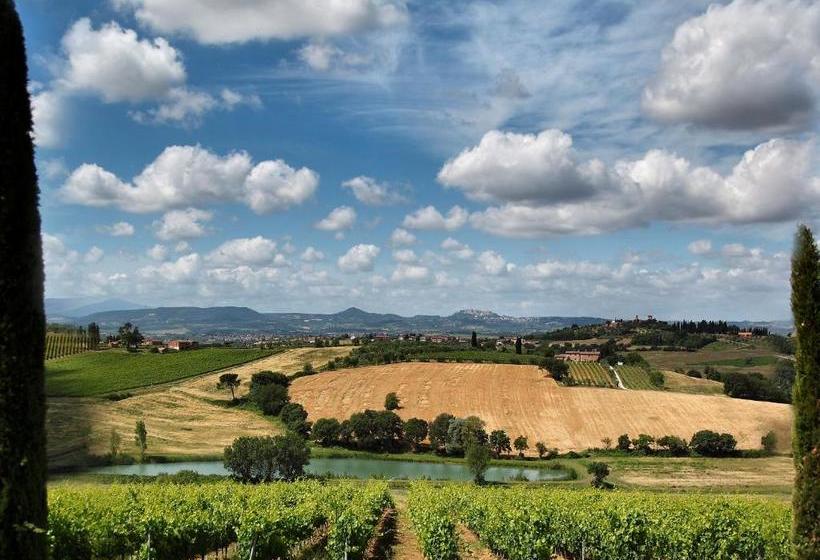 Сельский отель Borgo Tre Rose