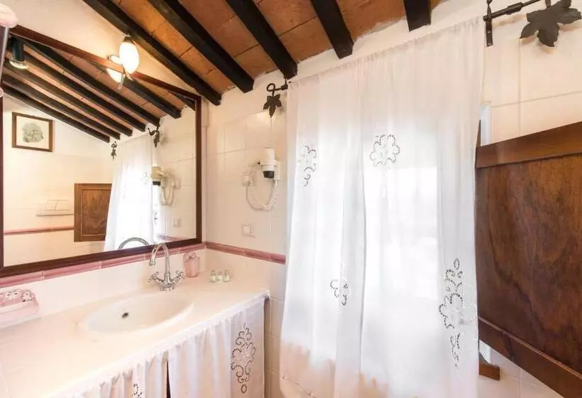 田舎風ホテル Borgo Tre Rose