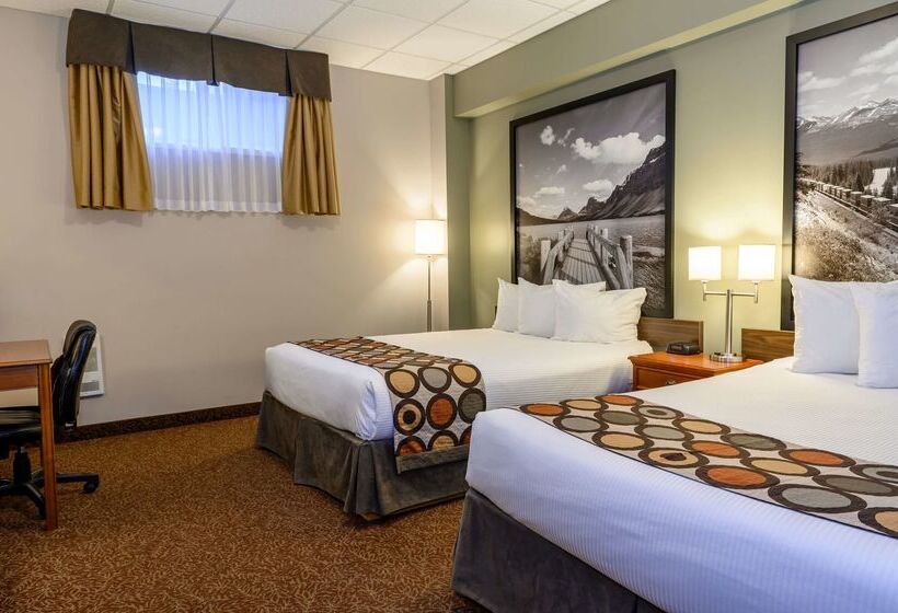 فندق Super 8 By Wyndham Cochrane