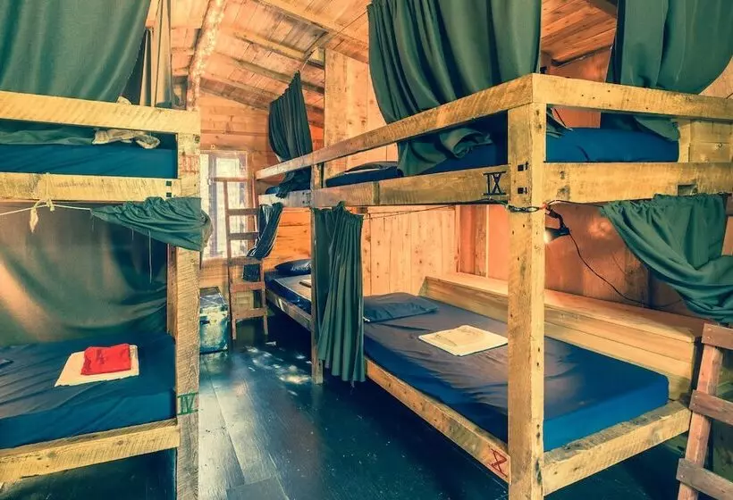 Auberge/chalet Griffon Aventure