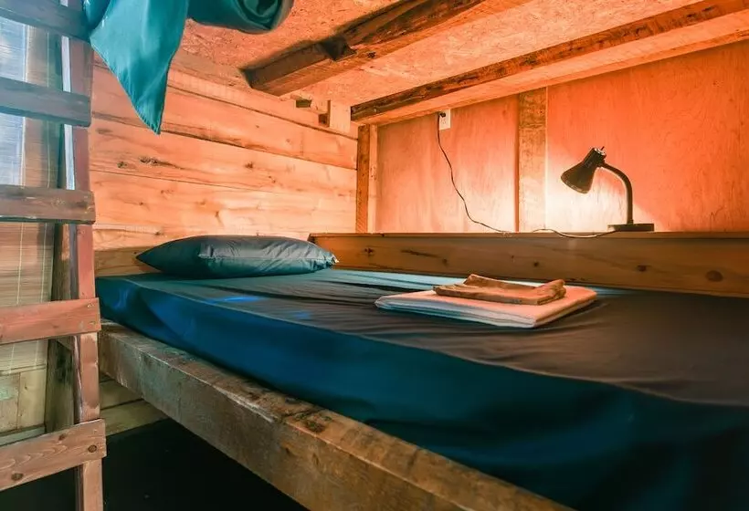 Auberge/chalet Griffon Aventure