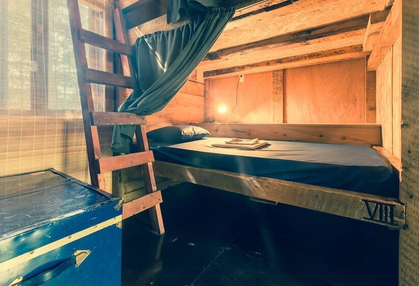 호스텔 Auberge/chalet Griffon Aventure