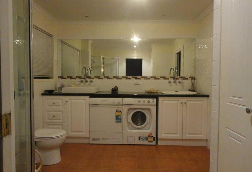 B&b Home In The Country