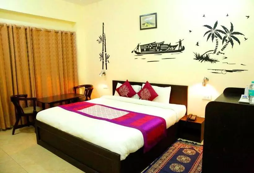 Aamiaismajoitus (B&B) Avlokan  Near Kainchi Dham Mandir